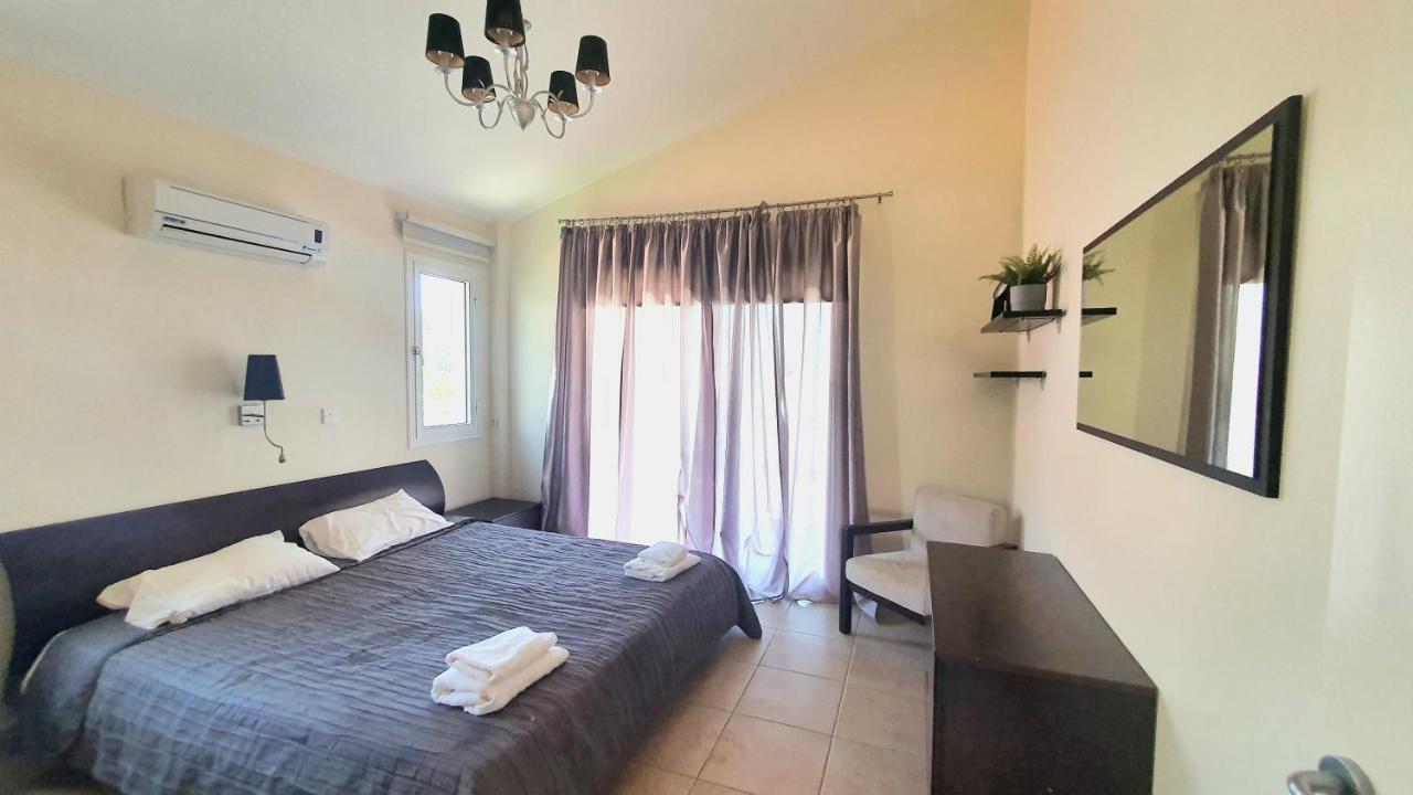 Villa Sofia Coral Bay Exterior foto